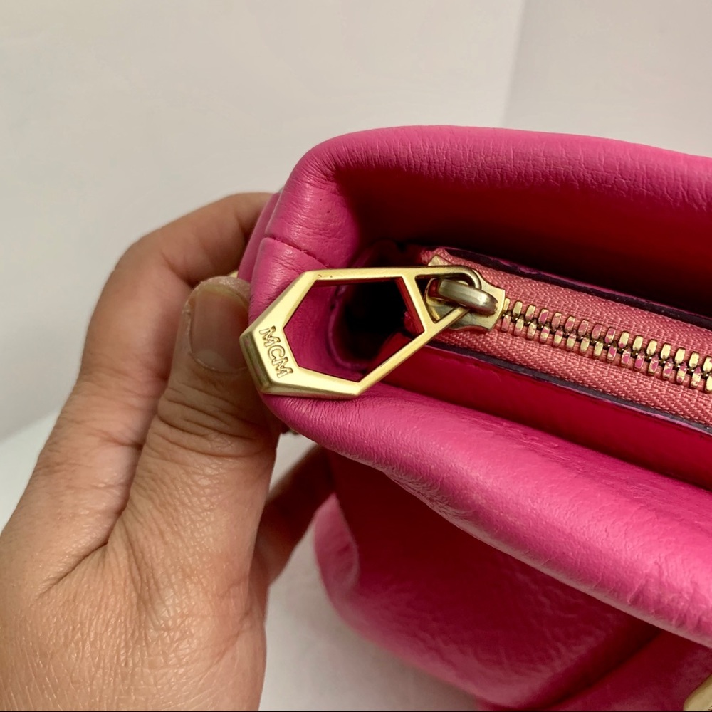 MCM Two Way Bag - Picture 4 of 15